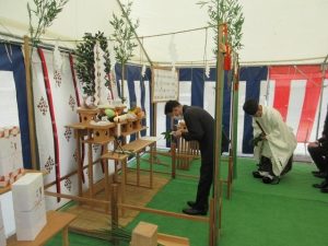 ＜モントーレ室見リバーサイド＞ 第1回報告書 安全祈願祭／土留め工事（H鋼鉄板連続壁工法）／土留め工事（地中連続壁工法）／建物配置・杭芯確認検査／試験杭・支持地盤確認検査／基礎下地盤改良工事／全景